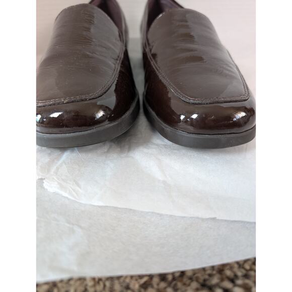 Dark Brown Loafers Patent Leather , Preppy, Heritage, Size 10. Worthington. - Picture 6 of 9